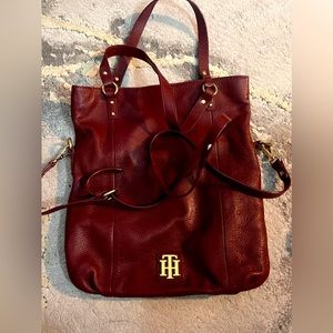 Tommy Hilfiger Burgundy dark Red Cross body purse bag leather